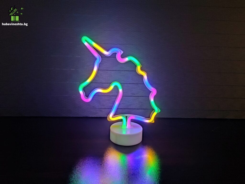 Светеща LED неонова фигура еднорог