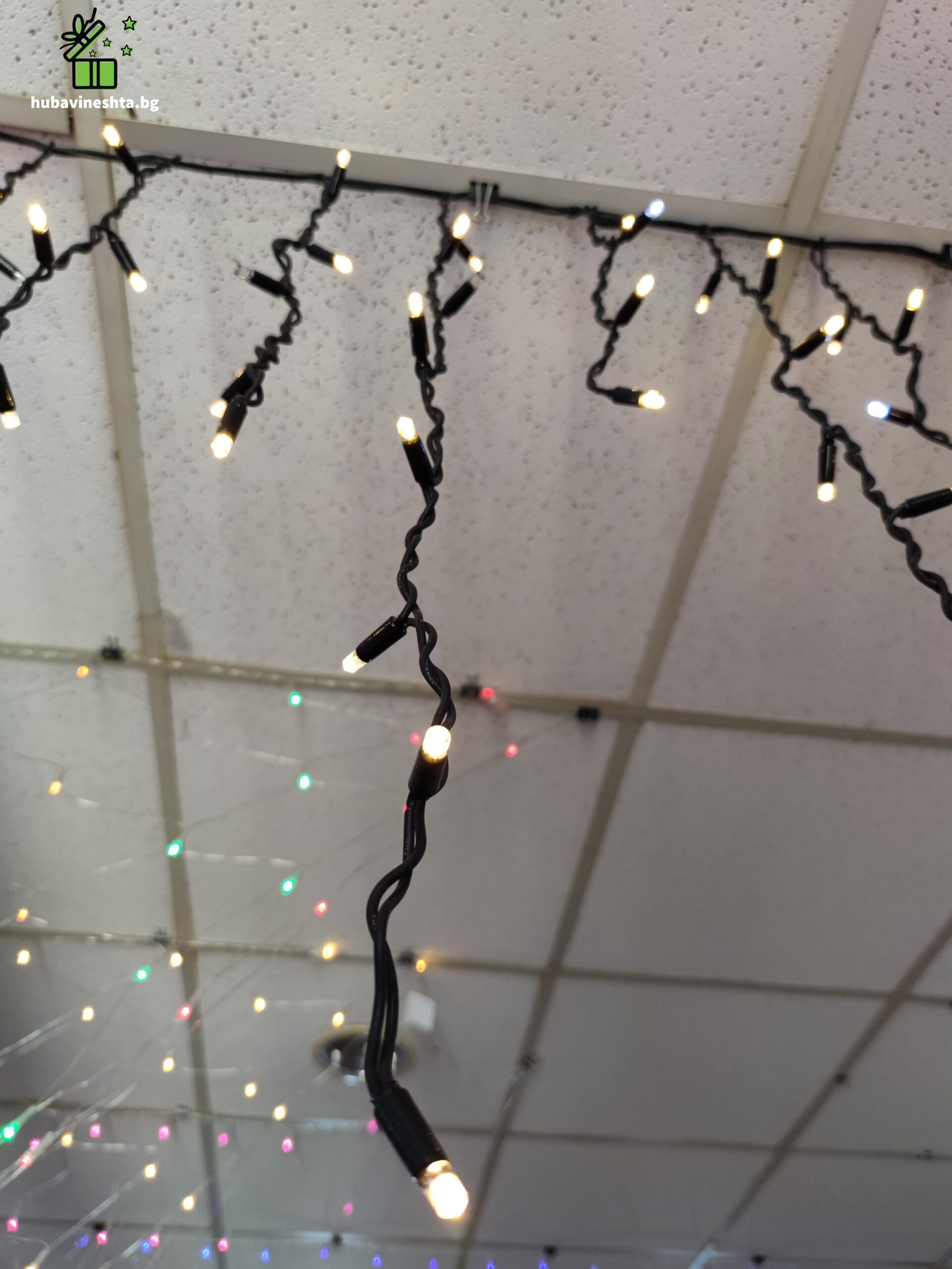 падащ гирлянд за външно черни.3 scaled КОЛЕДНИ LED 'ПАДАЩИ' ЛАМПИЧКИ ЗА ВЪНШНА УПОТРЕБА КОЛЕДНИ LED 'ПАДАЩИ' ЛАМПИЧКИ ЗА ВЪНШНА УПОТРЕБА - Image 4