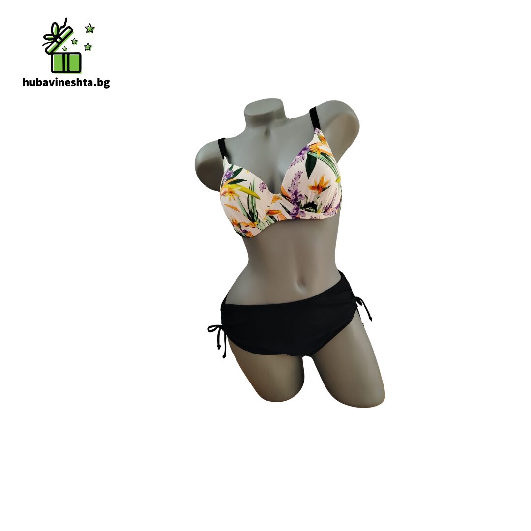 banski s bikini 4 Дамски сет бански две части + дамски боксер Дамски бански две части с голяма бяла чашка с екзотични цветя-отпред
